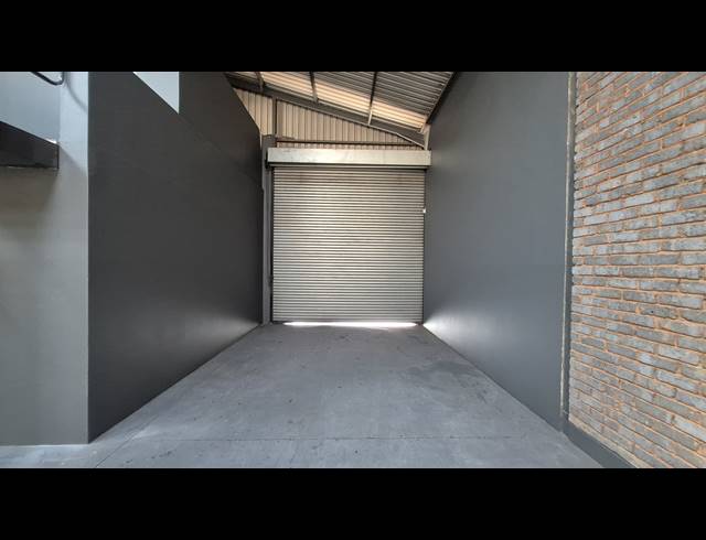 280M² FACTORY TO LET IN ANDERBOLT